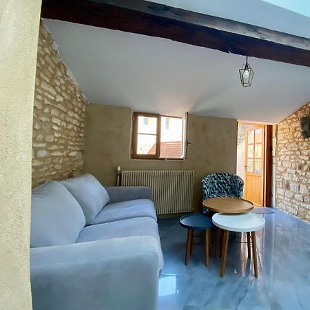 La Mansarde De L Abbaye Lägenhet Cluny Exteriör bild